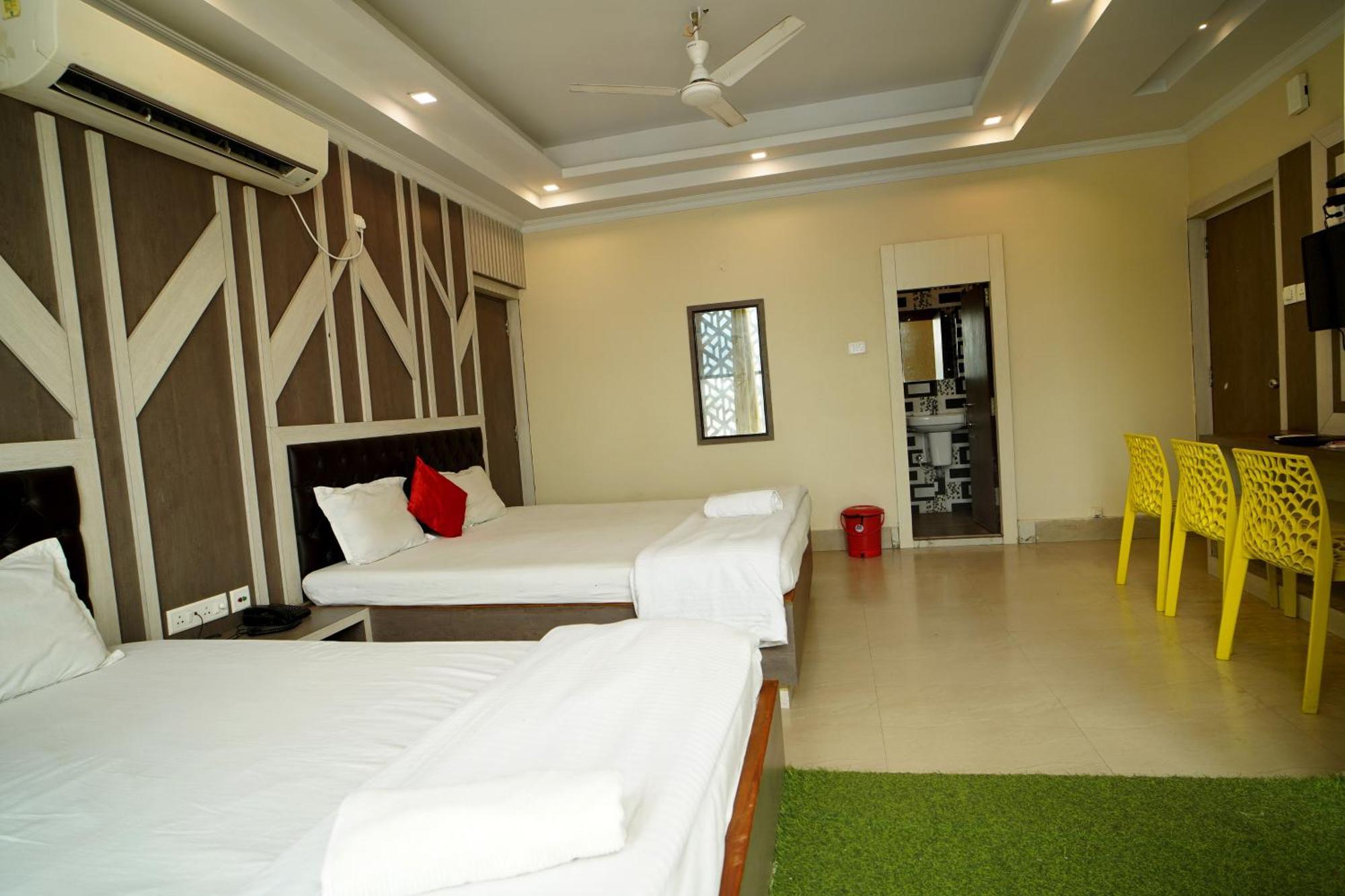 Royal Sea View !! Beach Front With Free Wifi !! Digha  Exterior photo