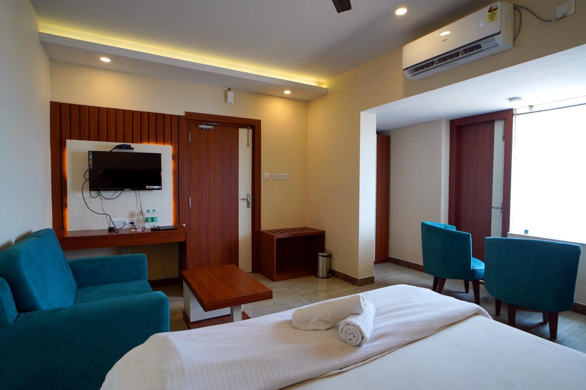 Royal Sea View !! Beach Front With Free Wifi !! Digha  Exterior photo