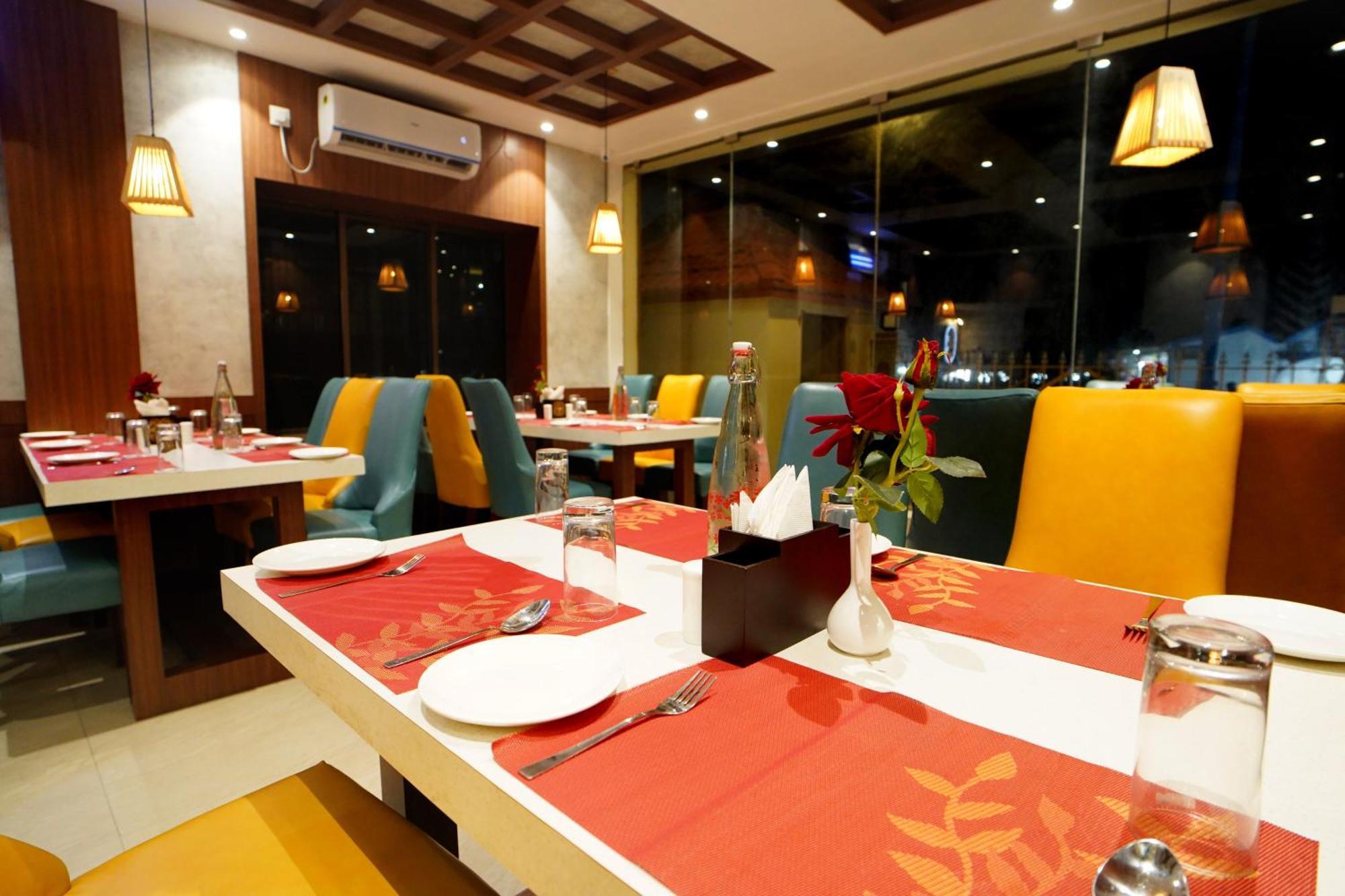 Royal Sea View !! Beach Front With Free Wifi !! Digha  Exterior photo